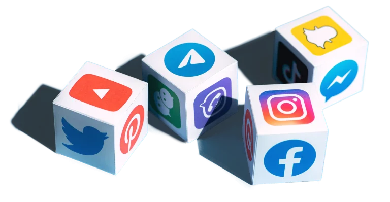 world-famous social networks and online messengers AdobeStock_288465772_Editorial_Use_Only (bloomicon - stock.adobe